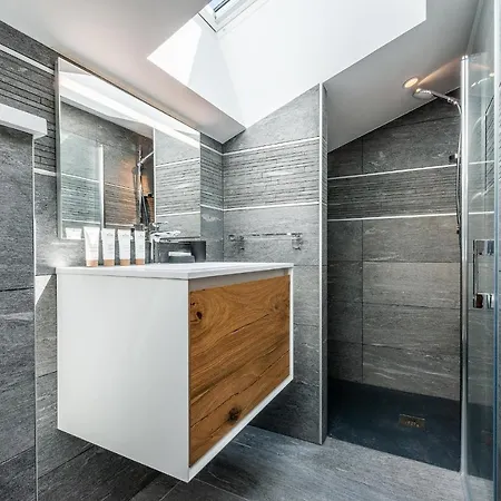 Appartement Ozigo Penthouse - By Emerald *